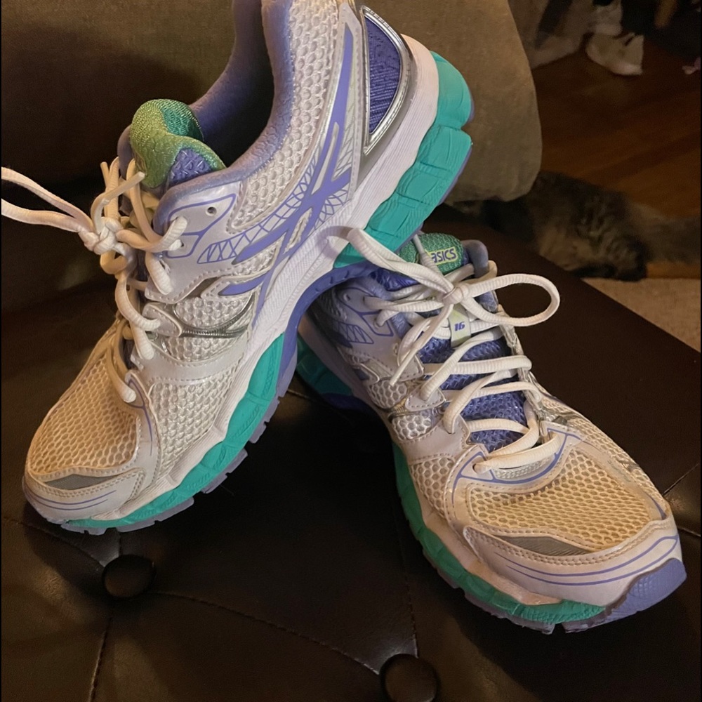 ASICS Gel Nimbus 16